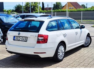 SKODA OCTAVIA Combi 1.6 CR TDI Ambition Magyar leinformálható Km!