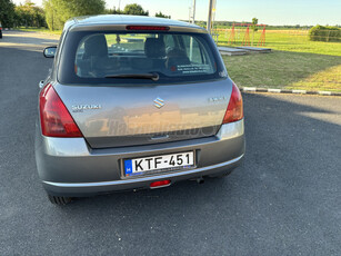 SUZUKI SWIFT 1.3 GLX CD AC