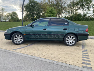 TOYOTA AVENSIS 1.6 Linea Terra