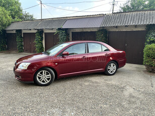 TOYOTA AVENSIS 1.8 Sol Technic