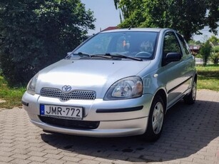 TOYOTA YARIS 1.0 Linea Sol