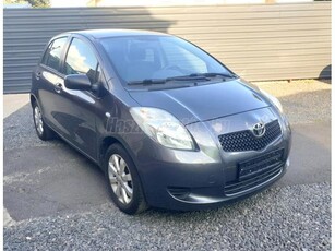 TOYOTA YARIS 1.3 Ice Plus Friss műszaki - új gumik