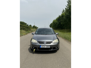 VOLKSWAGEN GOLF V 1.6 Comfortline