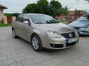 VOLKSWAGEN JETTA 1.6 Comfortline Tulajdonostól eladó!!!