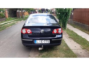 VOLKSWAGEN PASSAT VI 2.0 CR TDI Comfortline