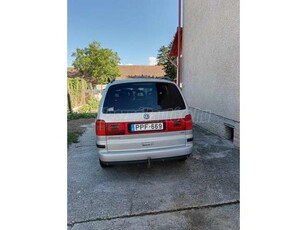 VOLKSWAGEN SHARAN 1.9 PD TDI