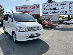 TOYOTA HI-ACE 2.5 D-4D KLÍMA 8 SZEMÉLYES