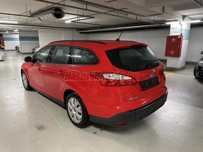 FORD FOCUS 2.0 TDCi Titanium Nagyon szép!vezetett szervizkönyv!