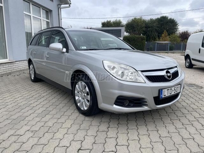 OPEL VECTRA C Caravan 1.9 CDTI Essentia