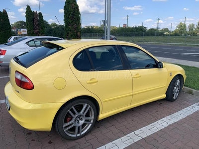 SEAT LEON 1.8 T 20V Cupra R