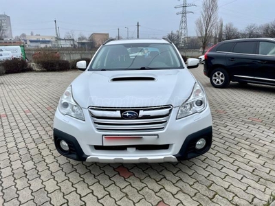 SUBARU OUTBACK 2.0 D Comfort Navi (Automata) 1 év CarGarancia