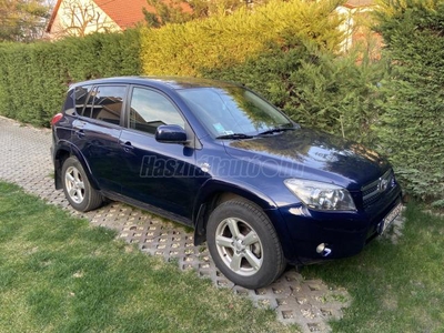 TOYOTA RAV 4 Rav4 2.2 D-4D X