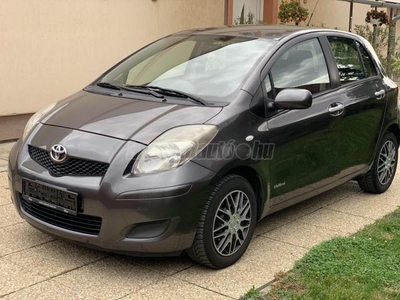 TOYOTA YARIS 1.0 LIFE