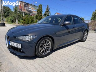 ALFA Romeo Giulia 2.2 D Super (Automata) / Temp...