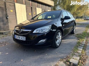 Opel Astra J Sports Tourer 2.0 CDTI Cosmo 2.TUL...