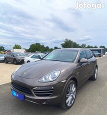 Porsche Cayenne Dízel (Automata) 141eKm/TV hátu...