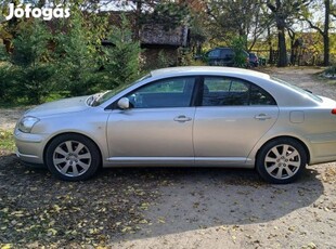 Toyota Avensis 2.2 D4D