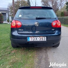 Volkswagen golf V 1.9 TDI