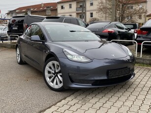 Eladó Tesla Model 3