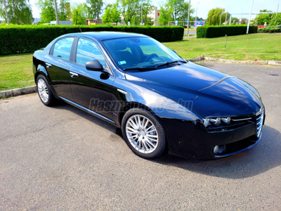 ALFA ROMEO 159 2009 Alfa 159 1.9 JTDM 16V