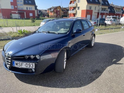 ALFA ROMEO 159 SW 2.4 JTD 20V Distinctive (Automata) 939