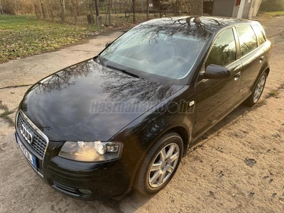 AUDI A3 1.6 Ambiente /S-Line/ALCANTARA/196ezerKM