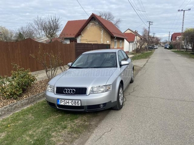 AUDI A4 1.6 Komfort