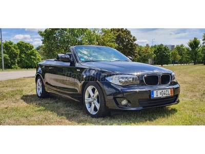 BMW 118i 2.0 143Le. EURO 5. 144 e KM !. VÉGIG MÁRKASZERVIZES SZERVÍZKÖNYV. KM. GARANCIA!