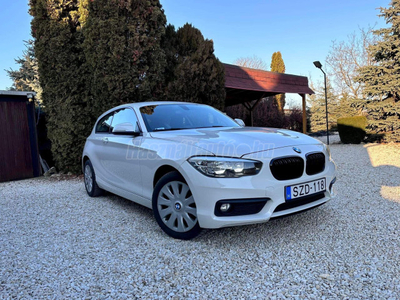 BMW 118i (5 személyes )