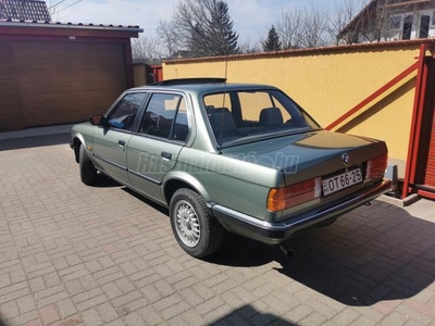 BMW 316 E30