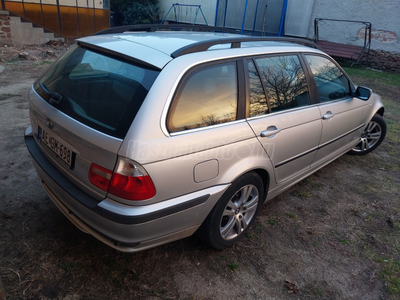 BMW 318i Touring