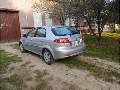 CHEVROLET LACETTI 1.4 16V Elite AC