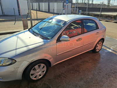 CHEVROLET LACETTI 1.4 16V Star