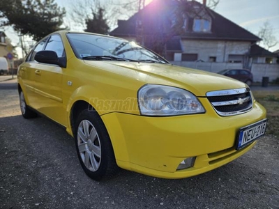 CHEVROLET LACETTI Sedan 1.6 16V Elite AC 1. Tulaj!