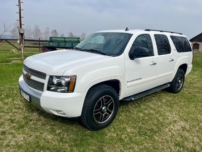 CHEVROLET SUBURBAN Z71