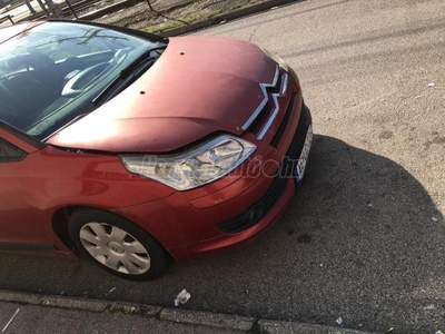 CITROEN C4 1.4 Prestige