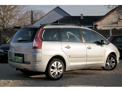 CITROEN GRAND C4 PICASSO C4Picasso 1.6 HDi Dynamique FAP (7 személyes ) SZERVIZKÖNYV - 8 KERÉK