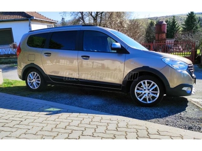 DACIA LODGY 1.3 TCe Stepway (7 személyes )