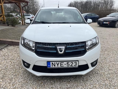 DACIA SANDERO 0.9 TCe Arctic EURO6 /138E Km!/Magyarországi!/Végig vez. sz.könyv!/Klíma!/PDC!/