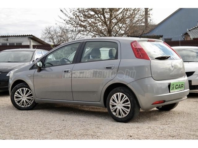 FIAT PUNTO Grande1.2 8V Style 2/KULCS - SZERVIZKÖNYV - 2/ÉV FRSISS MŰSZAKI - KLÍMA