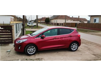 FORD FIESTA 1.0 EcoBoost Titanium