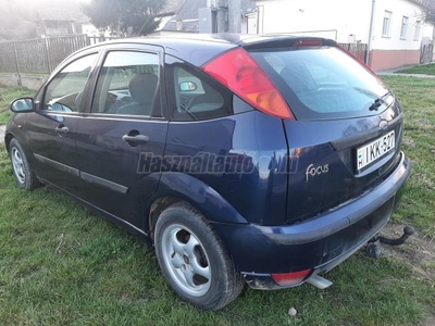 FORD FOCUS 1.4 Ambiente