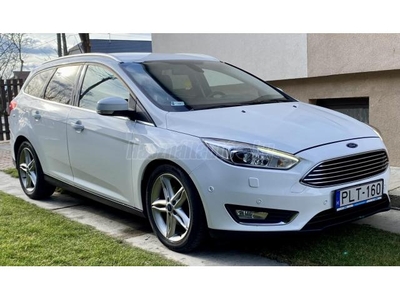 FORD FOCUS 1.5 TDCI Titanium S S Powershift Magyarországi! Márkaszervizes előélet!