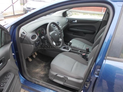 FORD FOCUS 1.6 Ambiente