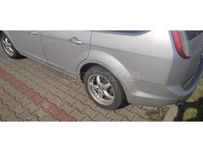 FORD FOCUS 2.0 TDCi Titanium