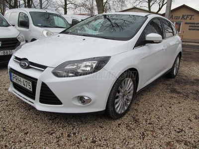 FORD FOCUS 2.0 TDCi Titanium Powershift Autómata Navigáció