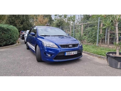 FORD FOCUS ST 2.5 T