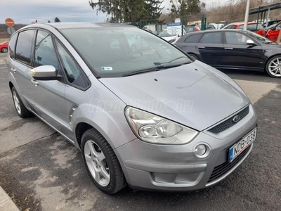 FORD S-MAX 1.8 TDCi Trend dupla digit klíma. vonóhorog. tolatókamera. sötétített üvegek. azonnal vihető