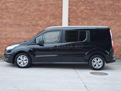 FORD TOURNEO Connect 230 1.5 TDCi L2 Titanium PANORÁMA-KOCCANÁSGÁTLÓ-FŰTŐSZÁLAS SZÉLVÉDŐ-RADAR-TEMPOMAT-TÜKÖRBEHAJTÁS