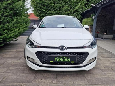 HYUNDAI I20 Active 1.4i MPi LED EGYGAZDÁS KARAMBOLMENTES 47-EZER KM! 1.4-ES 6-SEBBESSÉGES TOLATÓKAMERA ÜLÉSFŰTÉS